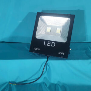 Đèn pha led 100W - MSP: QD-FL100SMD 3 z6184131708862 33188497c43ff6aeec66024e23e0ec80