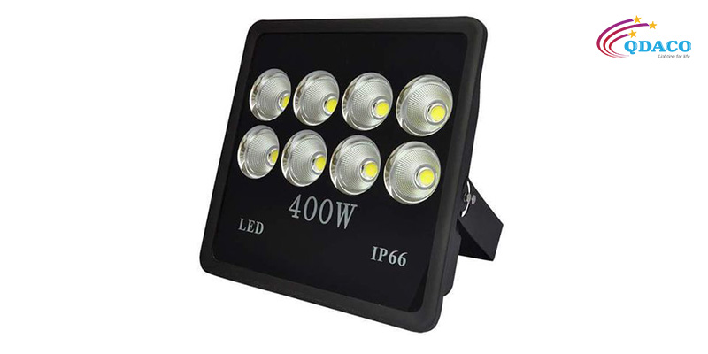 Cách Chọn Đèn Chiếu Sáng Sân Pickleball Đảm Bảo Hiệu Suất Và Tiết Kiệm Năng Lượng