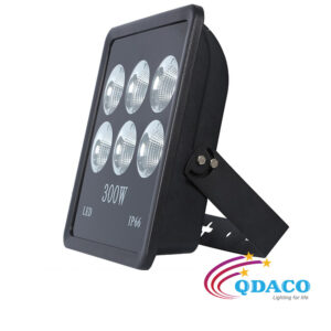 DÈN LED PHA VUÔNG 300W IP66 – DÈN PHA LED NGOÀI TRỜI DÈN SÂN BÓNG 3
