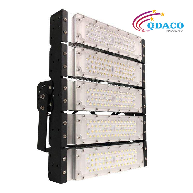 Đèn pha module 250w – Mã sản phẩm: QD-FL06-250W 4 Đèn pha module 250w – Mã sản phẩm: QD-FL06-250W