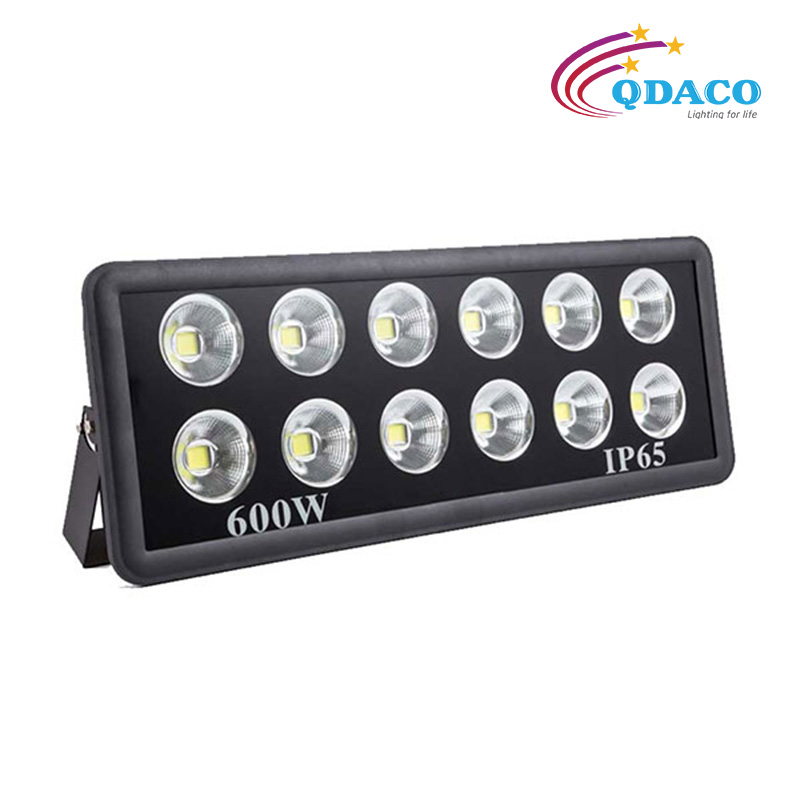 Đèn pha chén chữ nhật 600w – Mã sản phẩm: QD-FL08-600W 4 Đèn pha chén chữ nhật 600w – Mã sản phẩm: QD-FL08-600W