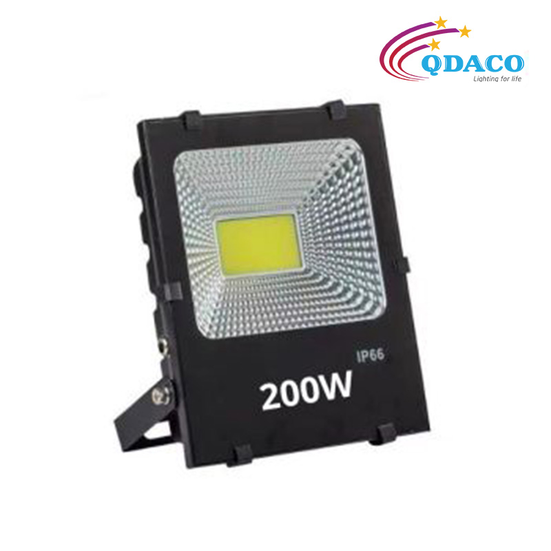 Đèn pha led 200w - SMD 2835 - Mã sản phẩm: QD-FL04-200W 5 Đèn pha led 200w - SMD 2835 - Mã sản phẩm: QD-FL04-200W