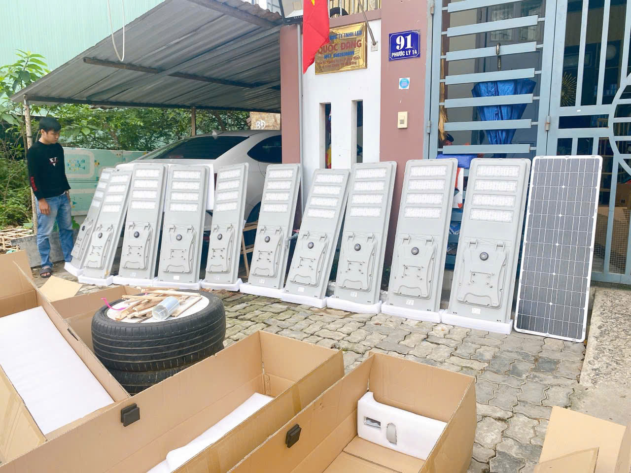 Đèn led năng lượng mặt trời Qdaco có tốt không? Có bền không?