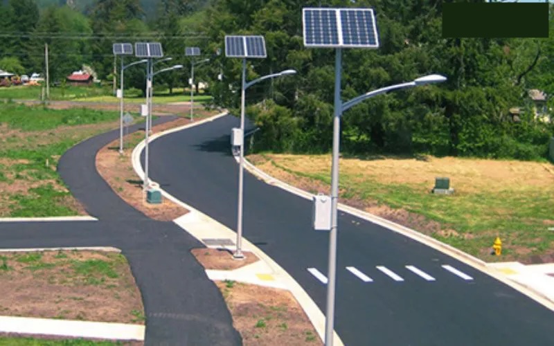 Đèn năng lượng mặt trời mang đến nhiều lợi ích vượt trội cho khu phố