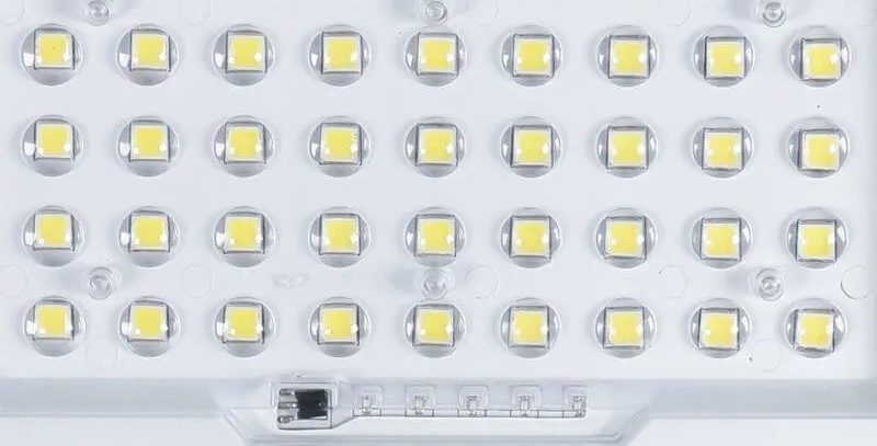 Đèn được trang bị những chip led đạt chuẩn
